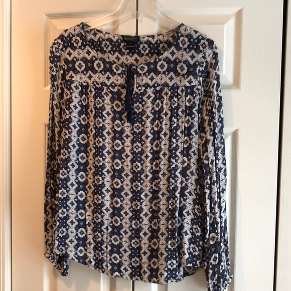 Ladies Lucky Brand size L print top - Picture 1 of 3